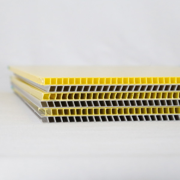 4x8 Corona Polypropylene Corrugated Sheet