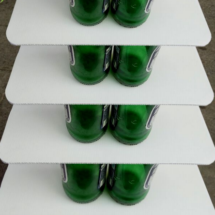 corrugated plastic layer seaprators